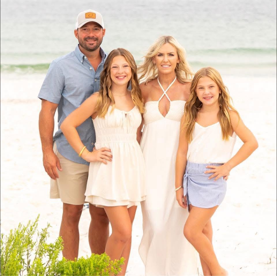 Makael LeBlanc Denham Springs, Obituary: Owner At Emeris Salon Suites Has Passed Away